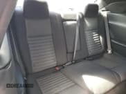 ✅ 2014 Dodge Challenger R/T 100th Anniversary Appearance • VIN: 2C3CDYBT4EH179741 • Lot: 72965674. Wystawiony na Copart z przebiegiem 117 012 mil. Bezpłatny archiwum sprzedaży aukcyjnych z USA i szczegółowy raport historii pojazdu na DreamBid. Zdjęcie 10.