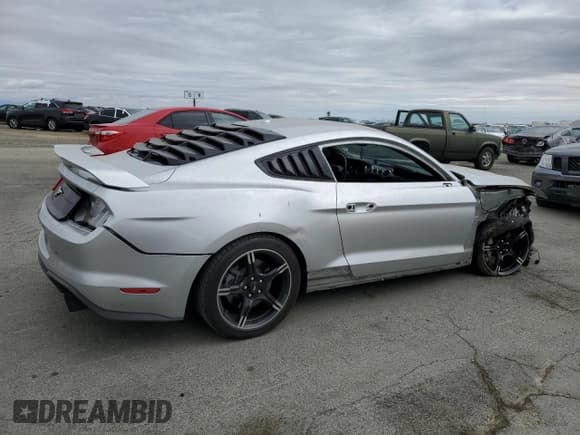 ✅ 2019 Ford Mustang EcoBoost • VIN: 1FA6P8TH9K5158094 • Lot: 84234735. Listed on Copart with 106,548 mi. Free auction sales archive from the USA and detailed vehicle history report at DreamBid. Image 3.