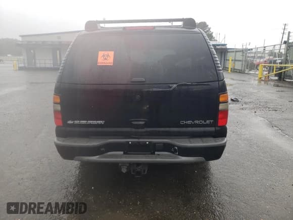 ✅ 2005 Chevrolet Suburban LT • VIN: 3GNEC16Z75G279272 • Лот: 85319404. Опубликован ранее на Copart с пробегом 248 339 миль. Бесплатный доступ к архиву аукционных продаж из США и подробный отчёт об истории автомобиля на DreamBid. Изображение 6.