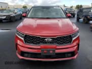✅ 2021 Kia Sorento EX • VIN: KNDRH4LG2M5033056 • Lot: 92858905. Wystawiony na Copart z przebiegiem 52 590 mil. Bezpłatny archiwum sprzedaży aukcyjnych z USA i szczegółowy raport historii pojazdu na DreamBid. Zdjęcie 5.