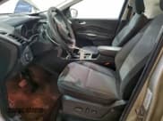 ✅ 2018 Ford Escape SE • VIN: 1FMCU9GD2JUB40281 • Lot: 94390825. Wystawiony na Copart z przebiegiem 178 405 mil. Bezpłatny archiwum sprzedaży aukcyjnych z USA i szczegółowy raport historii pojazdu na DreamBid. Zdjęcie 7.