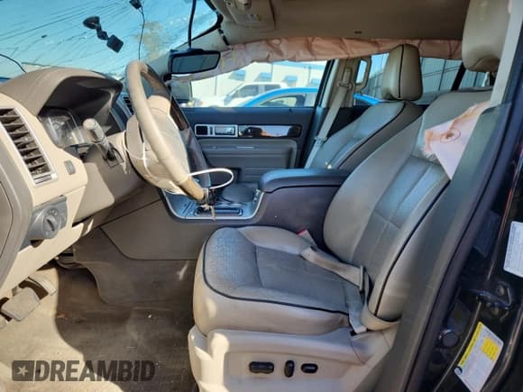 ✅ 2008 Lincoln MKX • VIN: 2LMDU88C88BJ04166 • Lot: 87383525. Listed on Copart with 152,004 mi. Free auction sales archive from the USA and detailed vehicle history report at DreamBid. Image 7.