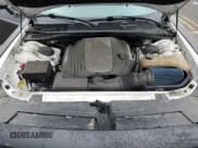 ✅ 2017 Dodge Challenger R/T • VIN: 2C3CDZBT2HH597998 • Lot: 72772234. Wystawiony na Copart z przebiegiem 57 213 mil. Bezpłatny archiwum sprzedaży aukcyjnych z USA i szczegółowy raport historii pojazdu na DreamBid. Zdjęcie 11.