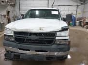 ✅ 2006 Chevrolet Silverado 2500HD LT2 • VIN: 1GCHK29U46E214094 • Lot: 42017633. Listed on IAAI with 220,014 mi. Free auction sales archive from the USA and detailed vehicle history report at DreamBid. Image 12.