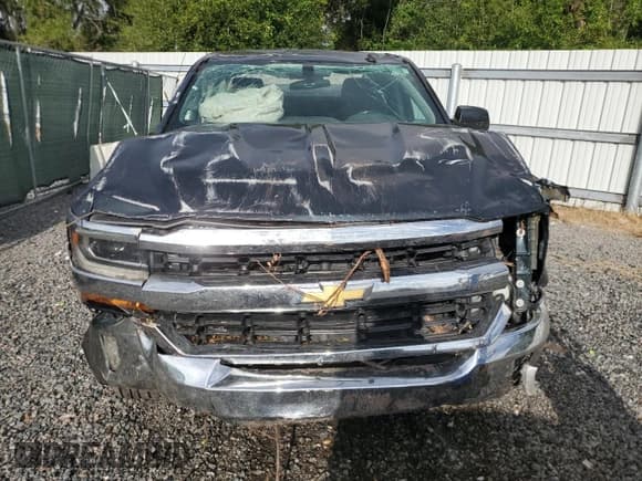 ✅ 2017 Chevrolet Silverado 1500 LT • VIN: 1GCRCREC7HZ195110 • Лот: 71234144. Опубликован ранее на Copart с пробегом 110 773 миль. Бесплатный доступ к архиву аукционных продаж из США и подробный отчёт об истории автомобиля на DreamBid. Изображение 5.