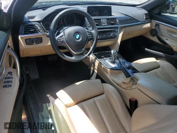 ✅ 2017 BMW 4 Series 430i xDrive • VIN: WBA4U9C53H5D43952 • Lot: 60678475. Wystawiony na Copart z przebiegiem 78 344 mil. Bezpłatny archiwum sprzedaży aukcyjnych z USA i szczegółowy raport historii pojazdu na DreamBid. Zdjęcie 8.