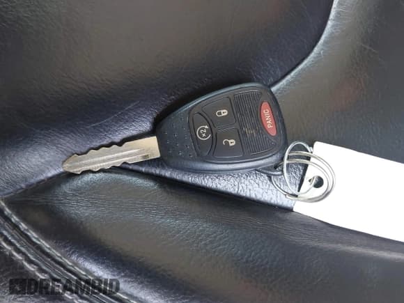 ✅ 2018 Jeep Wrangler Unlimited Rubicon Recon • VIN: 1C4BJWFG2JL840178 • Лот: 42828368. Опубликован ранее на IAAI с пробегом 56 308 миль. Бесплатный доступ к архиву аукционных продаж из США и подробный отчёт об истории автомобиля на DreamBid. Изображение 11.