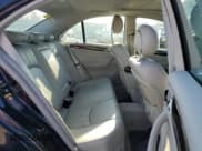 ✅ 2005 Mercedes-Benz C 240 • VIN: WDBRF81J75F601811 • Lot: 48210795. Wystawiony na Copart z przebiegiem 59 454 mil. Bezpłatny archiwum sprzedaży aukcyjnych z USA i szczegółowy raport historii pojazdu na DreamBid. Zdjęcie 10.