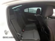 ✅ 2017 Dodge Charger SXT • VIN: 2C3CDXHG6HH553579 • Lot: 91736825. Wystawiony na Copart z przebiegiem 117 272 mil. Bezpłatny archiwum sprzedaży aukcyjnych z USA i szczegółowy raport historii pojazdu na DreamBid. Zdjęcie 10.