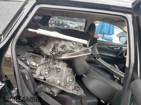 ✅ 2022 Nissan Rogue SL • VIN: JN1BJ1CV0NW340551 • Лот: 68190035. Опубликован ранее на Copart с пробегом Не указан. Бесплатный доступ к архиву аукционных продаж из США и подробный отчёт об истории автомобиля на DreamBid. Изображение 11.