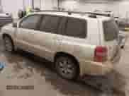 2001 Toyota Highlander с VIN JTEGD21A410017192, выставлен на аукционе IAAI как лот 41346278 с пробегом 279 320 миль миль и . История ставок и продаж доступна на DreamBid. Изображение 3.
