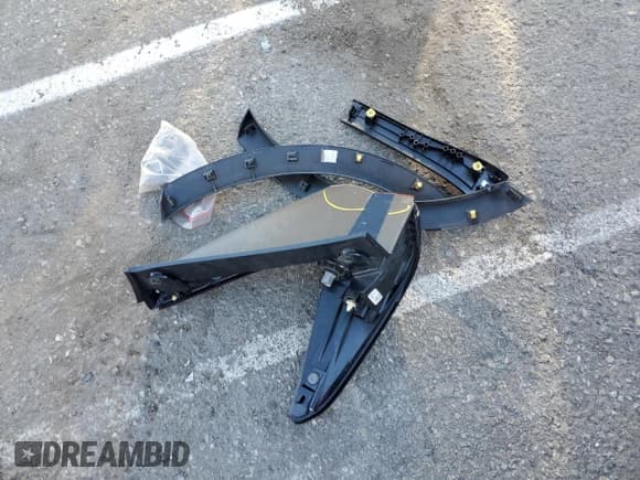 ✅ 2020 Honda CR-V EX • VIN: 5J6RW1H51LA006801 • Lot: 86859235. Listed on Copart with 129,255 mi. Free auction sales archive from the USA and detailed vehicle history report at DreamBid. Image 12.