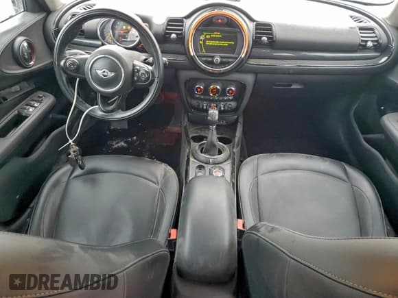 ✅ 2016 MINI Clubman • VIN: WMWLN5C56G2E31086 • Lot: 94249525. Listed on Copart with 132,337 mi. Free auction sales archive from the USA and detailed vehicle history report at DreamBid. Image 8.