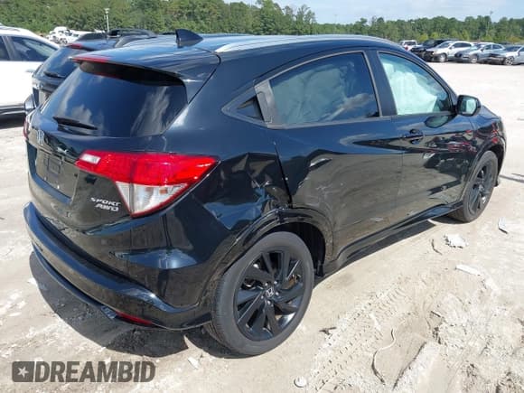 ✅ 2021 Honda HR-V Sport • VIN: 3CZRU6H10MM749972 • Lot: 43349925. Wystawiony na IAAI z przebiegiem 31 571 mil. Bezpłatny archiwum sprzedaży aukcyjnych z USA i szczegółowy raport historii pojazdu na DreamBid. Zdjęcie 4.