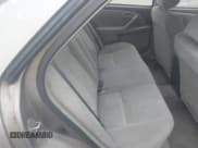 ✅ 2000 Toyota Camry LE • VIN: JT2BG22KXY0418018 • Lot: 43381609. Wystawiony na IAAI z przebiegiem 169 958 mil. Bezpłatny archiwum sprzedaży aukcyjnych z USA i szczegółowy raport historii pojazdu na DreamBid. Zdjęcie 8.