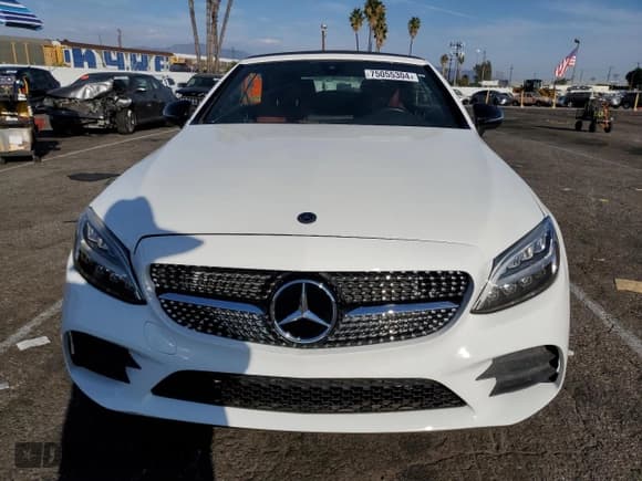 ✅ 2020 Mercedes-Benz C 300 • VIN: WDDWK8DB3LF959785 • Lot: 75055304. Wystawiony na Copart z przebiegiem 36 971 mil. Bezpłatny archiwum sprzedaży aukcyjnych z USA i szczegółowy raport historii pojazdu na DreamBid. Zdjęcie 5.