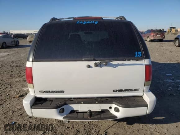 2003 Chevrolet Blazer LS with VIN 1GNDT13X03K120212, listed as a Copart auction lot 41814425 with 154,757 mi miles and Salvage title. Bid and sale history available at DreamBid. Image 6.