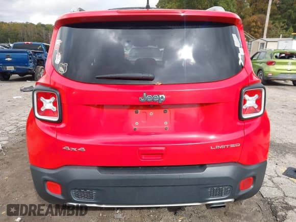 ✅ 2018 Jeep Renegade Limited • VIN: ZACCJBDB0JPH99792 • Лот: 43554965. Опубликован ранее на IAAI с пробегом 138 871 миль. Бесплатный доступ к архиву аукционных продаж из США и подробный отчёт об истории автомобиля на DreamBid. Изображение 16.