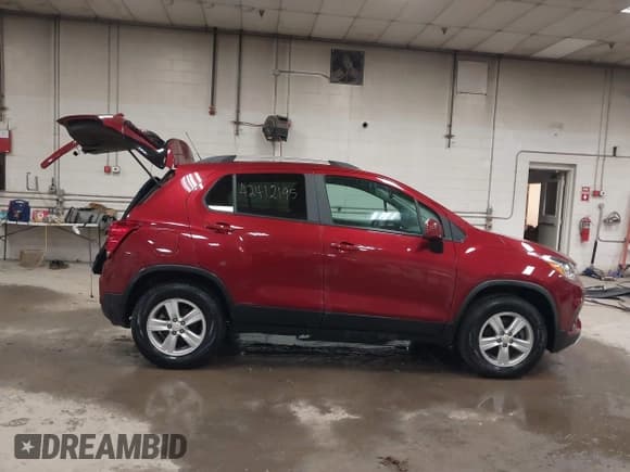 ✅ 2022 Chevrolet Trax LT • VIN: KL7CJPSM4NB511321 • Лот: 42412195. Опубликован ранее на IAAI с пробегом 42 666 миль. Бесплатный доступ к архиву аукционных продаж из США и подробный отчёт об истории автомобиля на DreamBid. Изображение 13.