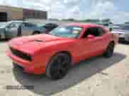 2015 Dodge Challenger R/T z VIN 2C3CDZAT4FH712793, wystawiony jako Copart lot #69822155 z przebiegiem Nie podano mil oraz Szkoda całkowita • Salvage title. Historia ofert i sprzedaży dostępna na DreamBid. Obrazek 1.