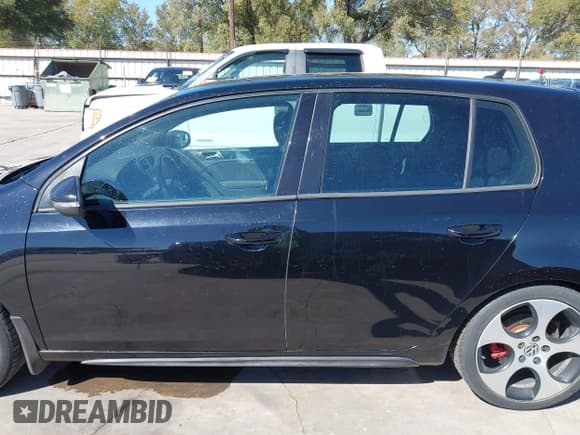 ✅ 2012 Volkswagen Golf GTI • VIN: WVWHV7AJ7CW261082 • Lot: 43621843. Listed on IAAI with 105,762 mi. Free auction sales archive from the USA and detailed vehicle history report at DreamBid. Image 14.