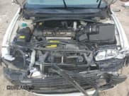 ✅ 2006 Volvo V70 2.4L • VIN: YV1SW612962558219 • Lot: 61853785. Listed on Copart with 132,960 mi. Free auction sales archive from the USA and detailed vehicle history report at DreamBid. Image 12.