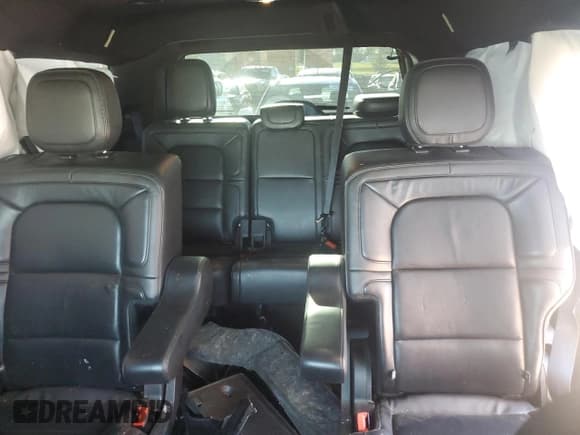 ✅ 2018 Lincoln Navigator Select • VIN: 5LMJJ2JT8JEL12988 • Lot: 75695994. Listed on Copart with 125,396 mi. Free auction sales archive from the USA and detailed vehicle history report at DreamBid. Image 10.