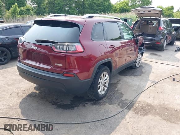 ✅ 2021 Jeep Cherokee Latitude • VIN: 1C4PJMCB9MD193523 • Lot: 42425060. Wystawiony na IAAI z przebiegiem 127 777 mil. Bezpłatny archiwum sprzedaży aukcyjnych z USA i szczegółowy raport historii pojazdu na DreamBid. Zdjęcie 4.