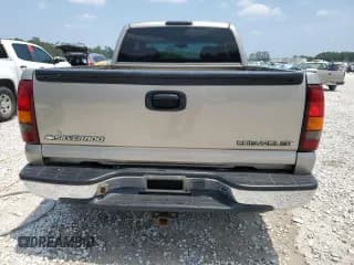 ✅ 2002 Chevrolet Silverado 1500 LS • VIN: 2GCEC19V021235295 • Лот: 66526544. Опубликован ранее на Copart с пробегом 204 199 миль. Бесплатный доступ к архиву аукционных продаж из США и подробный отчёт об истории автомобиля на DreamBid. Изображение 6.