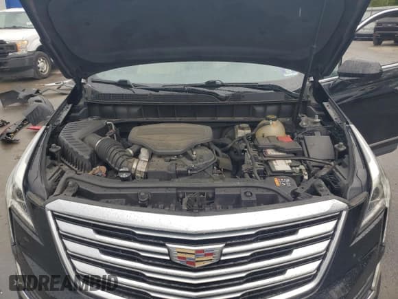 ✅ 2017 Cadillac XT5 FWD • VIN: 1GYKNARS9HZ222686 • Лот: 84003405. Опубликован ранее на Copart с пробегом 140 888 миль. Бесплатный доступ к архиву аукционных продаж из США и подробный отчёт об истории автомобиля на DreamBid. Изображение 12.