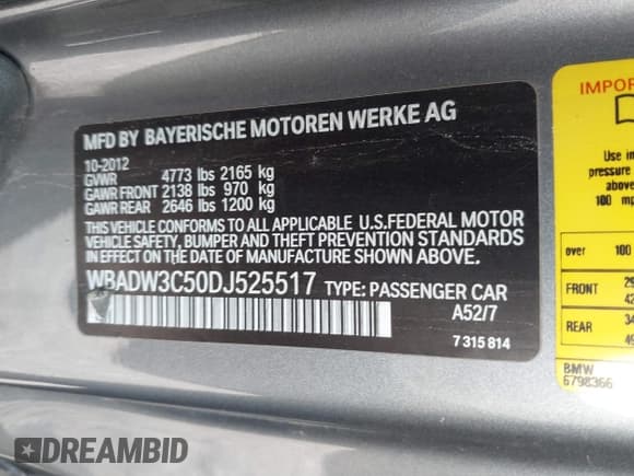 ✅ 2013 BMW 3 Series 328i • VIN: WBADW3C50DJ525517 • Lot: 41905268. Wystawiony na IAAI z przebiegiem 99 534 mil. Bezpłatny archiwum sprzedaży aukcyjnych z USA i szczegółowy raport historii pojazdu na DreamBid. Zdjęcie 9.