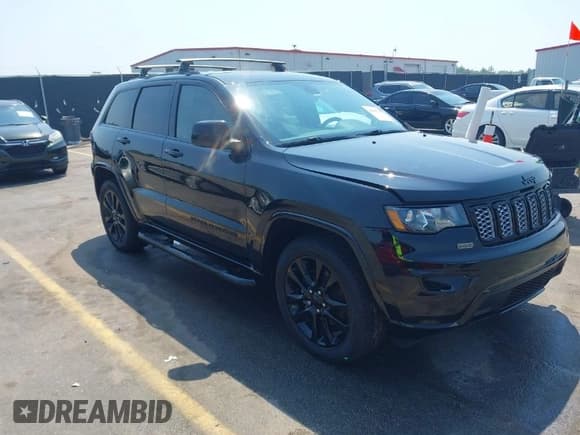 ✅ 2019 Jeep Grand Cherokee Upland • VIN: 1C4RJEAG7KC580233 • Lot: 41982230. Listed on IAAI with 47,917 mi. Free auction sales archive from the USA and detailed vehicle history report at DreamBid. Image 1.