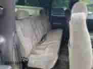 ✅ 2001 Chevrolet Silverado 1500 • VIN: 2GCEC19W211218487 • Lot: 53345414. Wystawiony na Copart z przebiegiem 351 214 mil mil. Skorzystaj z bezpłatnego archiwum sprzedaży aukcyjnych z USA i zobacz szczegółowy raport historii pojazdu na DreamBid. Zdjęcie 11.