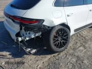 ✅ 2021 Porsche Macan • VIN: WP1AA2A59MLB08627 • Lot: 43028594. Wystawiony na IAAI z przebiegiem 30 803 mil. Bezpłatny archiwum sprzedaży aukcyjnych z USA i szczegółowy raport historii pojazdu na DreamBid. Zdjęcie 6.