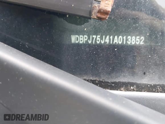 ✅ 2001 Mercedes-Benz CL 500/600 • VIN: WDBPJ75J41A013852 • Lot: 41148470. Listed on IAAI with 118,595 mi. Free auction sales archive from the USA and detailed vehicle history report at DreamBid. Image 12.