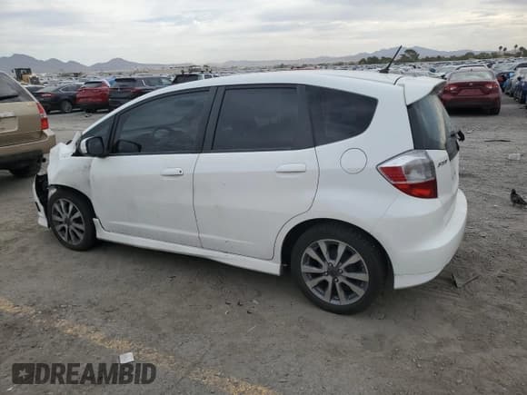 ✅ 2013 Honda Fit Sport • VIN: JHMGE8H69DC043066 • Lot: 81437745. Listed on Copart with Not provided. Free auction sales archive from the USA and detailed vehicle history report at DreamBid. Image 2.