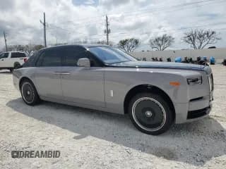 ✅ 2024 Rolls-Royce Phantom • VIN: SCATT6C05RU226082 • Lot: 51802205. Listed on Copart with 2,562 mi. Free auction sales archive from the USA and detailed vehicle history report at DreamBid. Image 4.