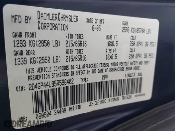 ✅ 2005 Dodge Caravan SXT • VIN: 2D4GP44L85R596402 • Lot: 43877457. Wystawiony na IAAI z przebiegiem 88 203 mil. Bezpłatny archiwum sprzedaży aukcyjnych z USA i szczegółowy raport historii pojazdu na DreamBid. Zdjęcie 9.