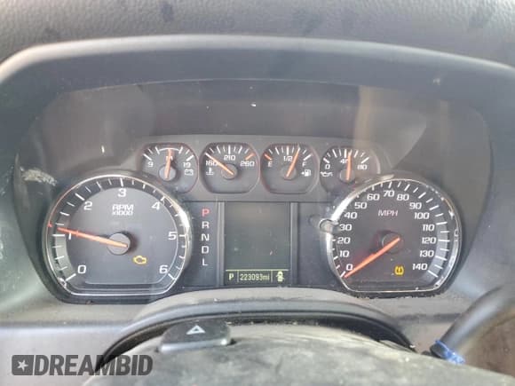 ✅ 2018 Chevrolet Silverado 1500 LS • VIN: 1GCVKNEC9JZ254061 • Лот: 72509804. Опубликован ранее на Copart с пробегом 223 093 миль. Бесплатный доступ к архиву аукционных продаж из США и подробный отчёт об истории автомобиля на DreamBid. Изображение 9.