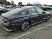 2024 Hyundai Sonata SEL z VIN KMHL14JA9RA416642, wystawiony jako Copart lot #80735975 z przebiegiem 2 731 mil mil oraz Szkoda całkowita • Salvage title. Historia ofert i sprzedaży dostępna na DreamBid. Obrazek 3.