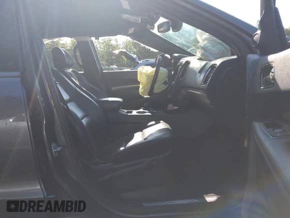 2020 Dodge Durango R/T с VIN 1C4SDHCTXLC260040, выставлен на аукционе IAAI как лот 42528014 с пробегом 84 698 миль миль и . История ставок и продаж доступна на DreamBid. Изображение 5.