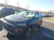 ✅ 2018 Jeep Compass Limited • VIN: 3C4NJDCB0JT400779 • Lot: 43683208. Wystawiony na IAAI z przebiegiem 93 961 mil. Bezpłatny archiwum sprzedaży aukcyjnych z USA i szczegółowy raport historii pojazdu na DreamBid. Zdjęcie 17.