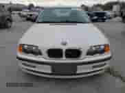 1999 BMW 3 Series 323i с VIN WBAAM3333XKC59029, выставлен на аукционе Copart как лот 76257774 с пробегом 301 189 миль миль и Списание • Salvage title. История ставок и продаж доступна на DreamBid. Изображение 5.