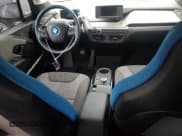 ✅ 2019 BMW i3 • VIN: WBY8P2C59K7E52090 • Lot: 44561454. Wystawiony na Copart z przebiegiem Nie podano. Bezpłatny archiwum sprzedaży aukcyjnych z USA i szczegółowy raport historii pojazdu na DreamBid. Zdjęcie 8.
