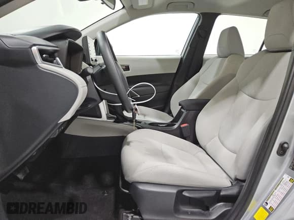 ✅ 2022 Toyota Corolla Cross L • VIN: 7MUAAAAGXNV016574 • Lot: 56227195. Listed on Copart with 5,676 mi. Free auction sales archive from the USA and detailed vehicle history report at DreamBid. Image 7.