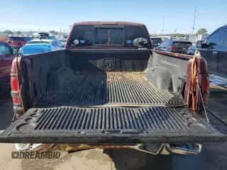 2001 Dodge 1500 z VIN 1B7HF13Z51J292550, wystawiony jako Copart lot #77139774 z przebiegiem 291 671 mil mil oraz Szkoda całkowita • Salvage title. Historia ofert i sprzedaży dostępna na DreamBid. Obrazek 6.