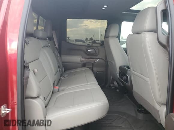 ✅ 2019 Chevrolet Silverado 1500 LTZ • VIN: 1GCUYGED4KZ197414 • Lot: 85502505. Wystawiony na Copart z przebiegiem 137 926 mil. Bezpłatny archiwum sprzedaży aukcyjnych z USA i szczegółowy raport historii pojazdu na DreamBid. Zdjęcie 10.