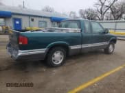 ✅ 1997 GMC Sonoma SLS • VIN: 1GTCS19X9V8516928 • Lot: 61595165. Wystawiony na Copart z przebiegiem 135 588 mil. Bezpłatny archiwum sprzedaży aukcyjnych z USA i szczegółowy raport historii pojazdu na DreamBid. Zdjęcie 3.