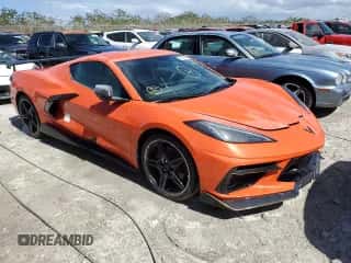 ✅ 2020 Chevrolet Corvette 2LT • VIN: 1G1Y72D41L5102561 • Lot: 74697964. Wystawiony na Copart z przebiegiem Nie podano mil. Skorzystaj z bezpłatnego archiwum sprzedaży aukcyjnych z USA i zobacz szczegółowy raport historii pojazdu na DreamBid. Zdjęcie 4.
