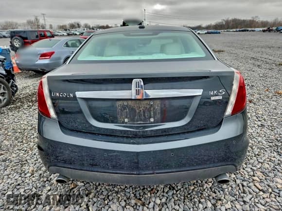 ✅ 2009 Lincoln MKS • VIN: 1LNHM94RX9G627759 • Lot: 93632595. Listed on Copart with 143,934 mi. Free auction sales archive from the USA and detailed vehicle history report at DreamBid. Image 6.